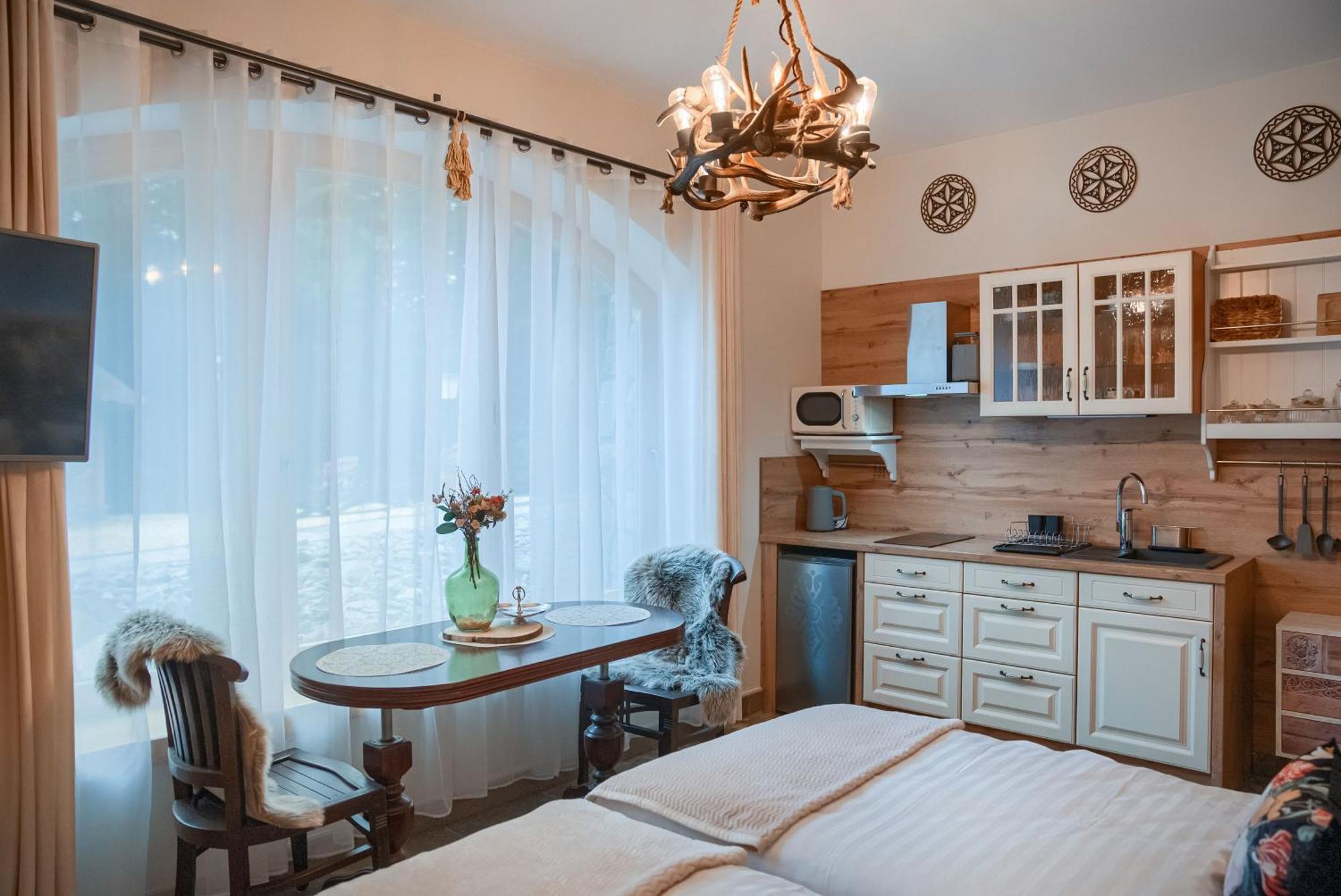 Rich Witch Villa&Spa Kościelisko Δωμάτιο φωτογραφία